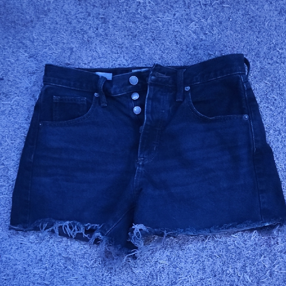 Universal Thread Black Baggy Jean Shorts High-Waisted Frayed Hem